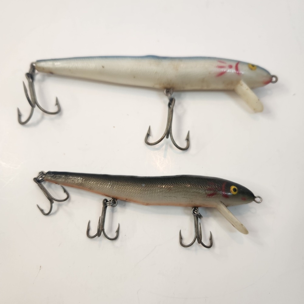 Lot Of 2 Vintage Cotton Cordell Redfin Lures 5-1/2 Inch And 6-1/2 Inch Fishing